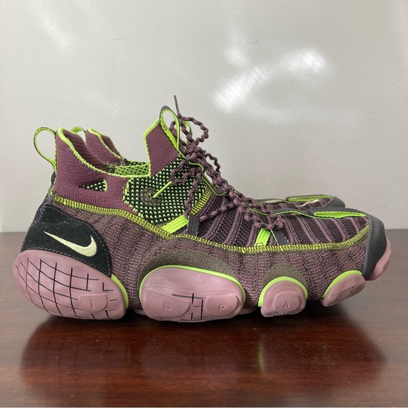 Nike ISPA 9.5 - Picture 4 of 9